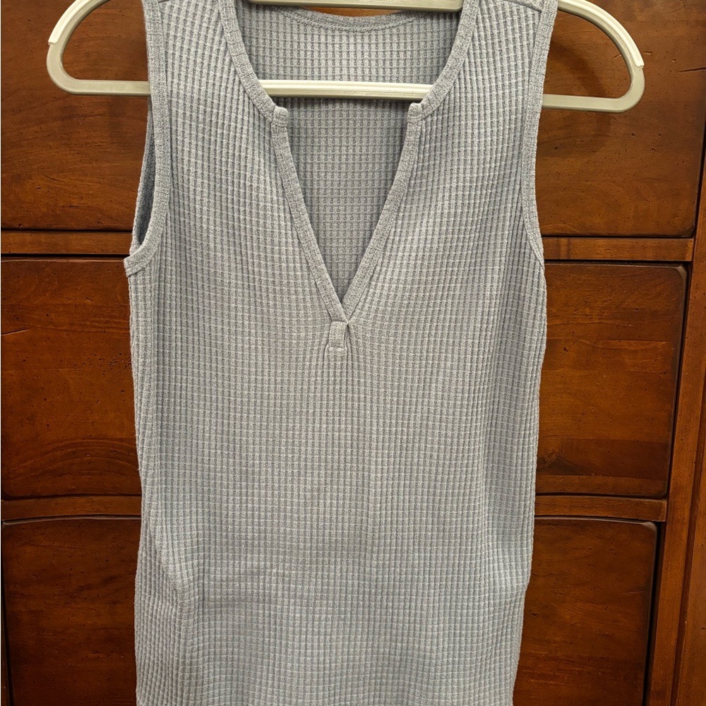 Amazon Essentials Gray Ribbed Tank Top - Picture 2 of 2